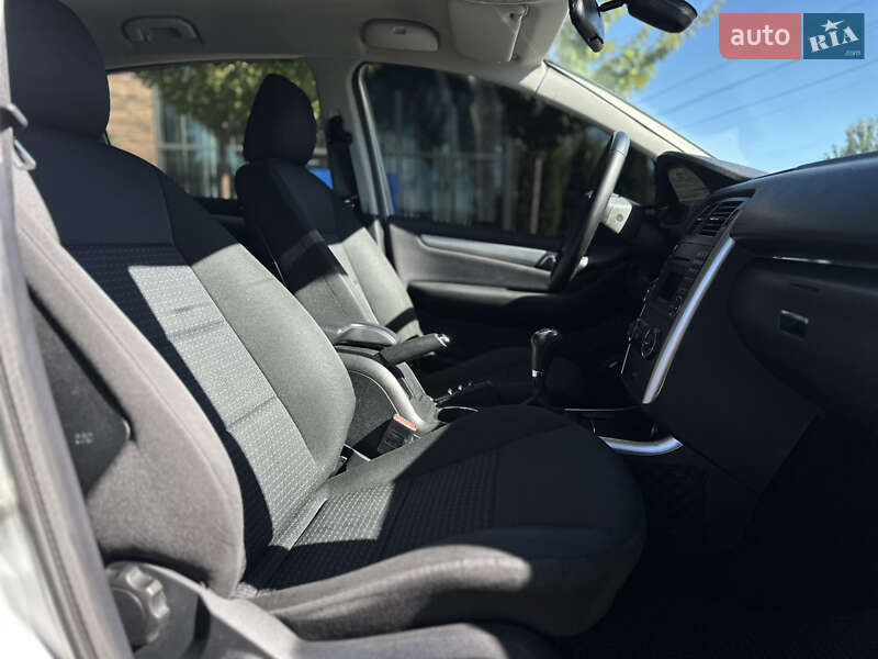 Хэтчбек Mercedes-Benz B-Class 2010 в Виннице фото 46 Хэтчбек Mercedes-Benz B-Class 2010 в Виннице