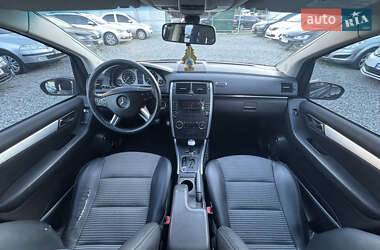 Хэтчбек Mercedes-Benz B-Class 2005 в 