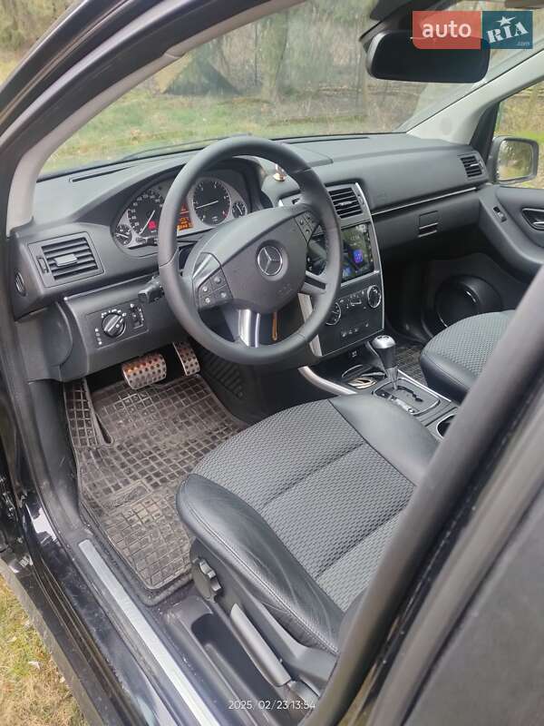 Хэтчбек Mercedes-Benz B-Class 2009 в Николаеве
