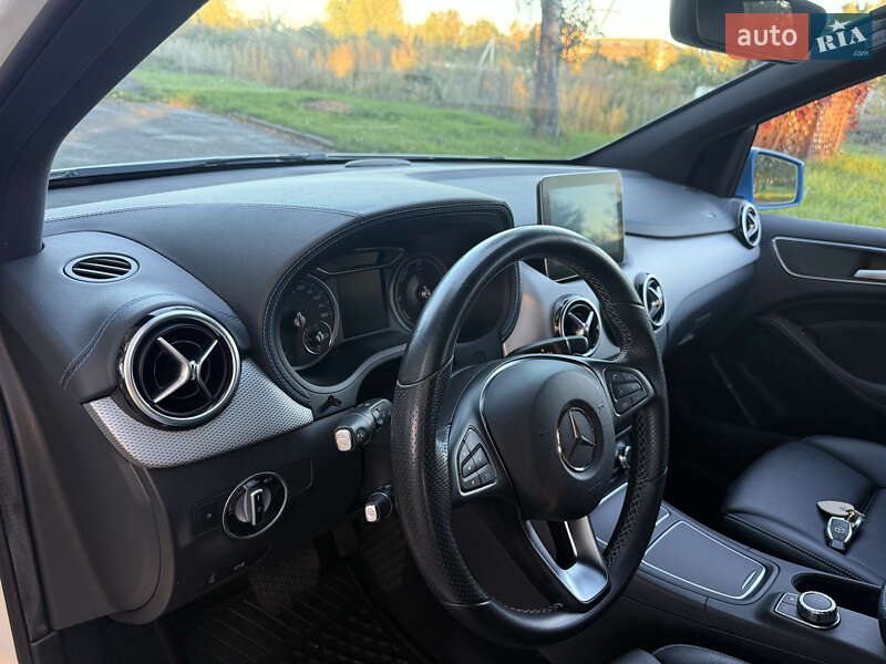 Хэтчбек Mercedes-Benz B-Class 2016 в Ковеле