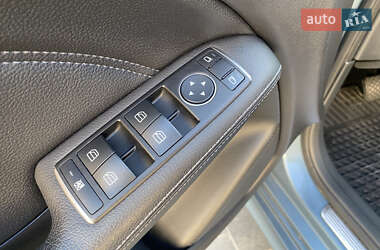 Хэтчбек Mercedes-Benz B-Class 2015 в 