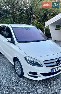 Хэтчбек Mercedes-Benz B-Class 2014 в 