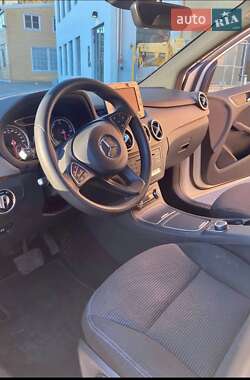 Хэтчбек Mercedes-Benz B-Class 2014 в 