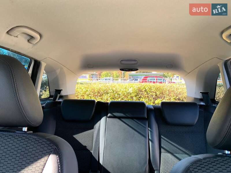 Хэтчбек Mercedes-Benz B-Class 2010 в Киеве