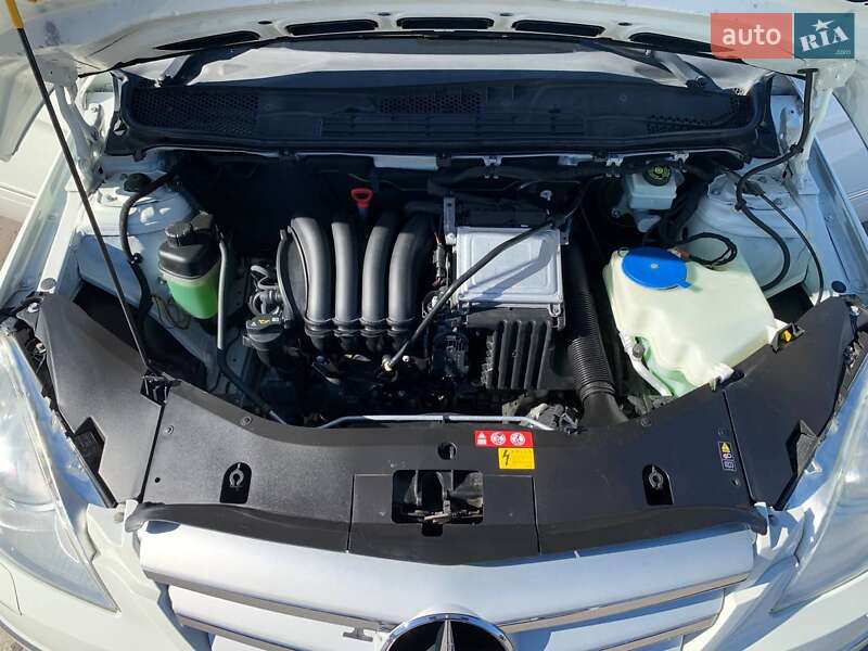 Хэтчбек Mercedes-Benz B-Class 2010 в Киеве