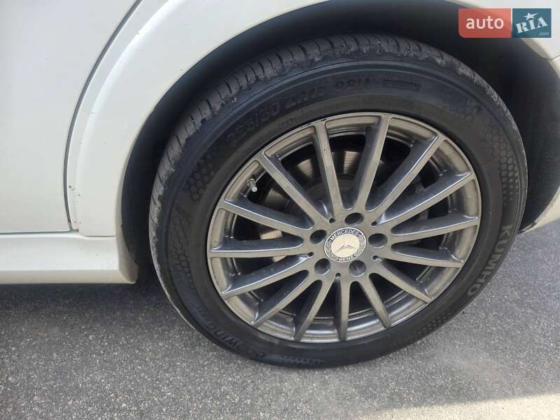 Хэтчбек Mercedes-Benz B-Class 2015 в Кропивницком