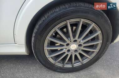 Хэтчбек Mercedes-Benz B-Class 2015 в 