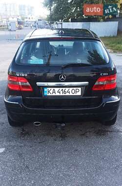 Хэтчбек Mercedes-Benz B-Class 2005 в 