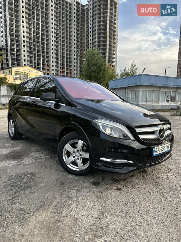 Mercedes-Benz B-Class 2015