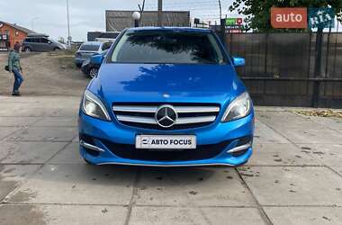 Хэтчбек Mercedes-Benz B-Class 2014 в 