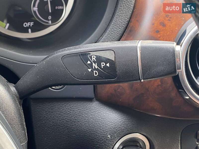 Хэтчбек Mercedes-Benz B-Class 2014 в Киеве