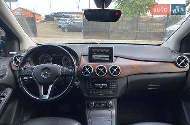 Хэтчбек Mercedes-Benz B-Class 2014 в 