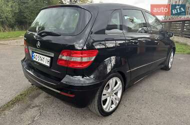 Хэтчбек Mercedes-Benz B-Class 2006 в 