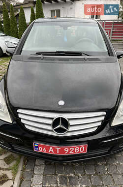 Хэтчбек Mercedes-Benz B-Class 2006 в 
