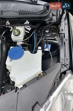 Хэтчбек Mercedes-Benz B-Class 2006 в 