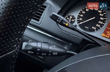 Хэтчбек Mercedes-Benz B-Class 2009 в 
