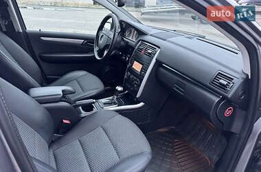 Хэтчбек Mercedes-Benz B-Class 2009 в 