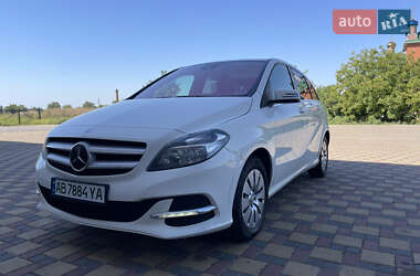 Хэтчбек Mercedes-Benz B-Class 2015 в 