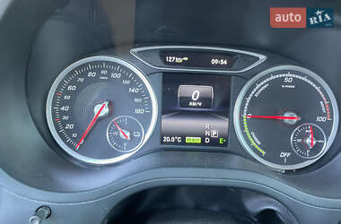 Хэтчбек Mercedes-Benz B-Class 2015 в 