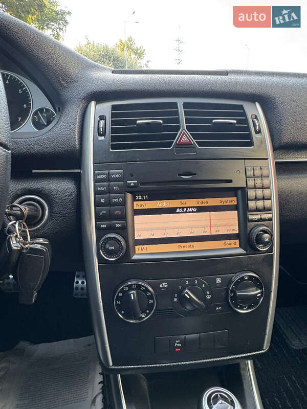 Хэтчбек Mercedes-Benz B-Class 2010 в Киеве