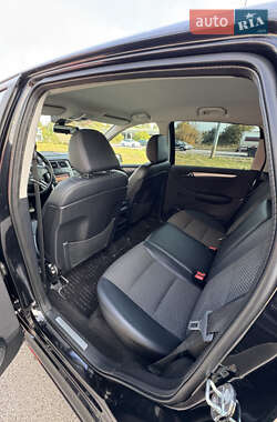 Хэтчбек Mercedes-Benz B-Class 2010 в 