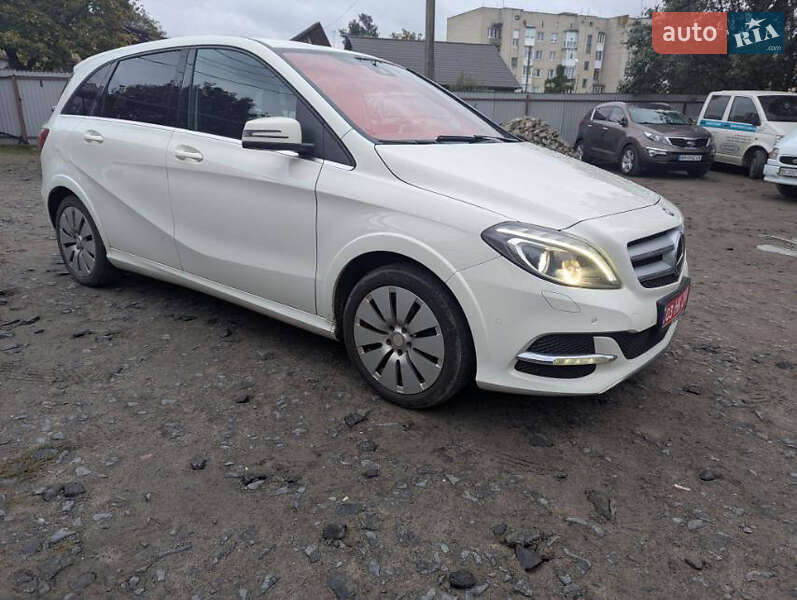 Хэтчбек Mercedes-Benz B-Class 2015 в Одессе