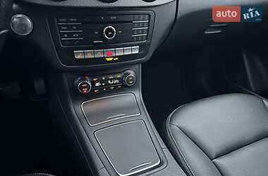 Хэтчбек Mercedes-Benz B-Class 2015 в 