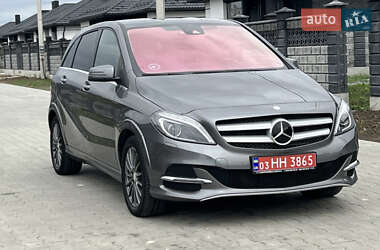 Хэтчбек Mercedes-Benz B-Class 2015 в 