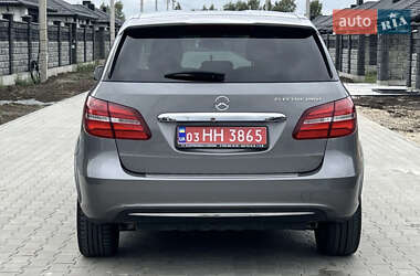 Хэтчбек Mercedes-Benz B-Class 2015 в 