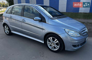 Хэтчбек Mercedes-Benz B-Class 2005 в 