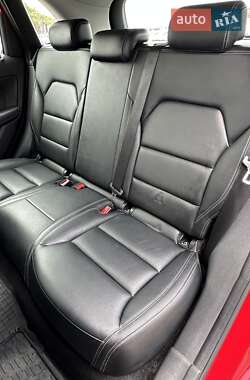 Хэтчбек Mercedes-Benz B-Class 2013 в 