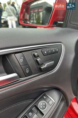 Хэтчбек Mercedes-Benz B-Class 2013 в 