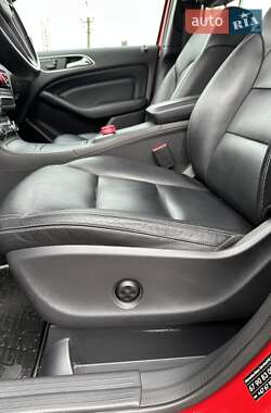 Хэтчбек Mercedes-Benz B-Class 2013 в 