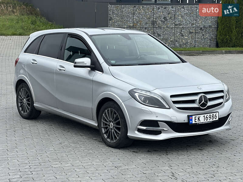 Хетчбек Mercedes-Benz B-Class 2016 в Львові фото 9 Хетчбек Mercedes-Benz B-Class 2016 в Львові
