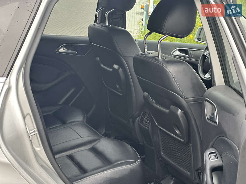 Хетчбек Mercedes-Benz B-Class 2016 в Львові фото 18 Хетчбек Mercedes-Benz B-Class 2016 в Львові