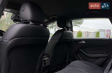 Хэтчбек Mercedes-Benz B-Class 2017 в 
