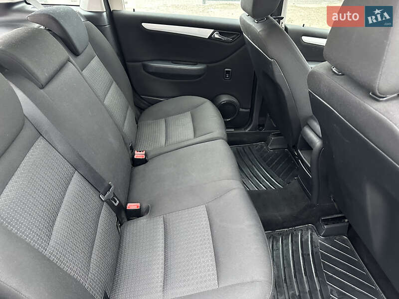 Хэтчбек Mercedes-Benz B-Class 2008 в Черновцах