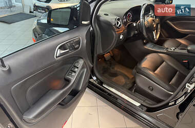 Хэтчбек Mercedes-Benz B-Class 2014 в 