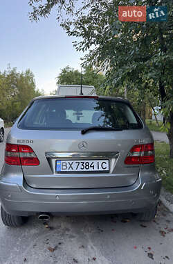 Хэтчбек Mercedes-Benz B-Class 2005 в 