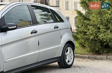 Хэтчбек Mercedes-Benz B-Class 2006 в 