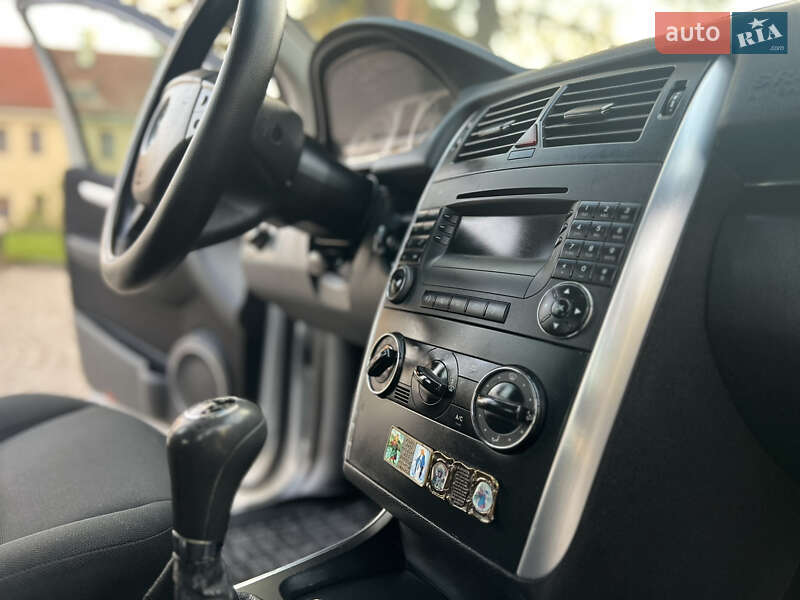 Хэтчбек Mercedes-Benz B-Class 2006 в Жовкве