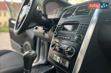 Хэтчбек Mercedes-Benz B-Class 2006 в 