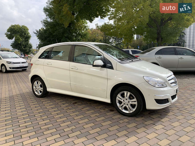 Хэтчбек Mercedes-Benz B-Class 2010 в Ровно