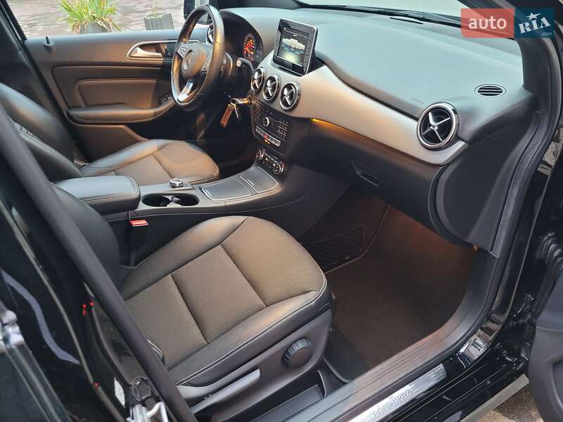 Хэтчбек Mercedes-Benz B-Class 2014 в Виннице