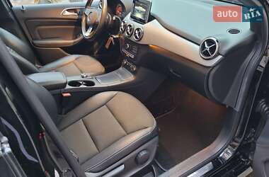 Хэтчбек Mercedes-Benz B-Class 2014 в 