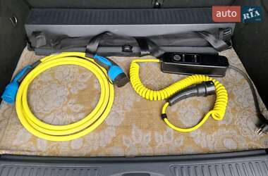 Хэтчбек Mercedes-Benz B-Class 2014 в 