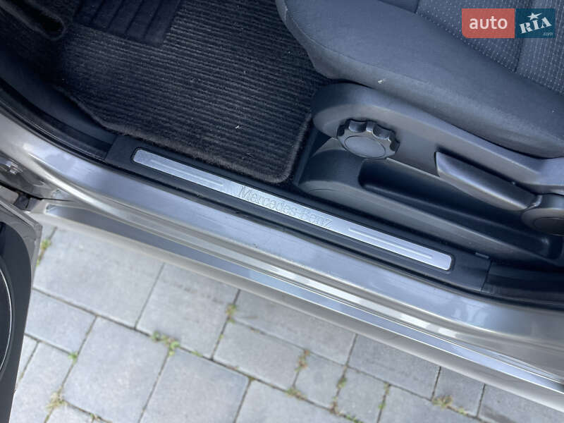 Хэтчбек Mercedes-Benz B-Class 2007 в Ровно фото 50 Хэтчбек Mercedes-Benz B-Class 2007 в Ровно