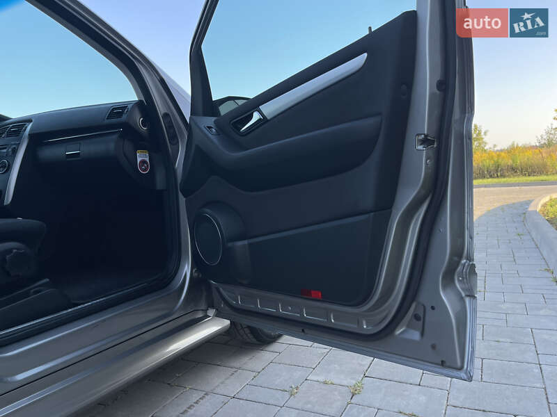 Хэтчбек Mercedes-Benz B-Class 2007 в Ровно фото 67 Хэтчбек Mercedes-Benz B-Class 2007 в Ровно