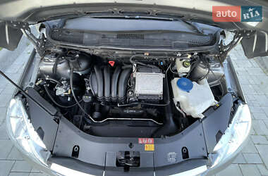 Хэтчбек Mercedes-Benz B-Class 2007 в 