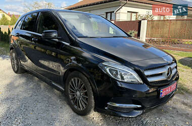 Хэтчбек Mercedes-Benz B-Class 2015 в 